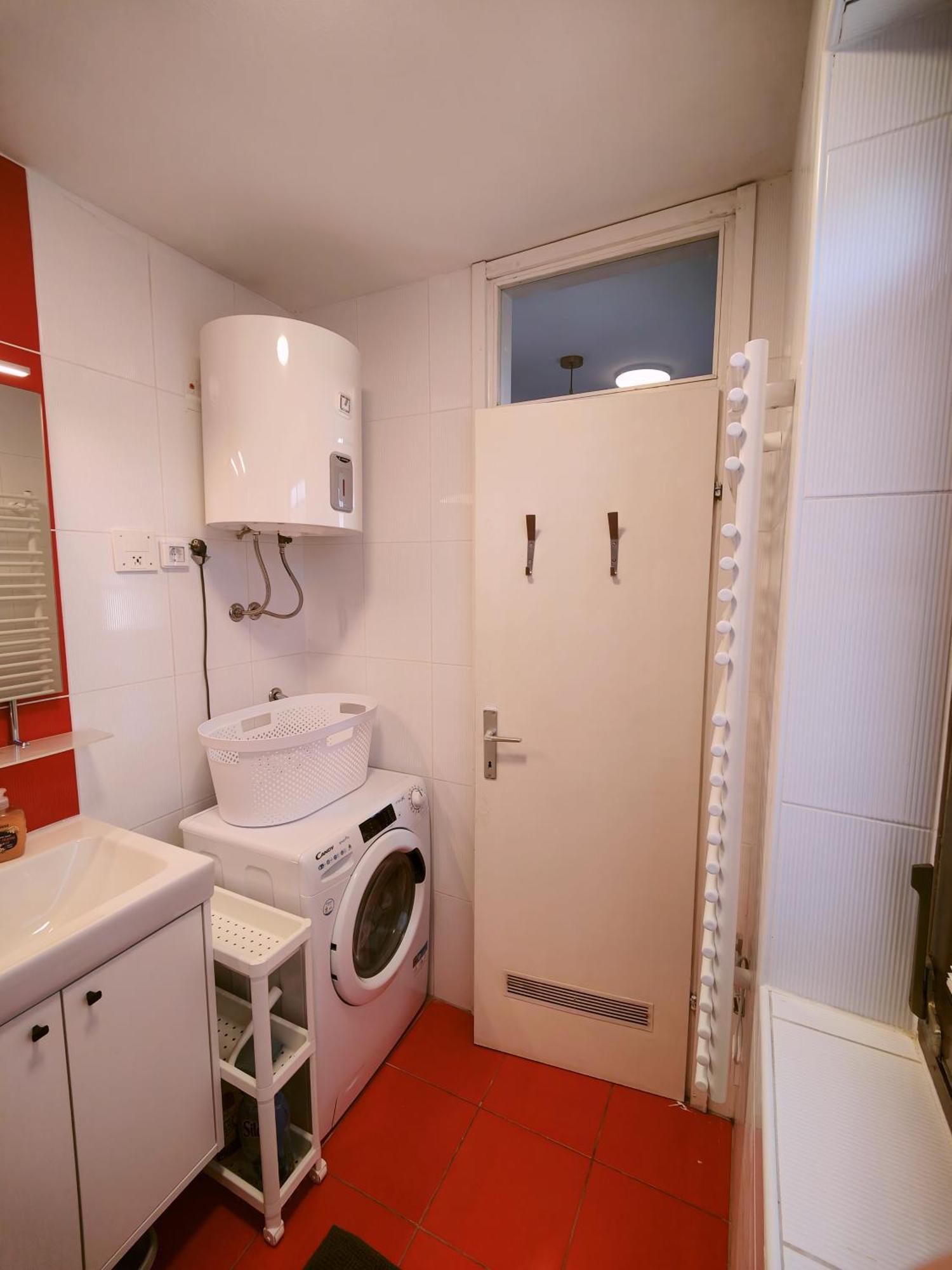 House, Terme Catez 153 Apartman *