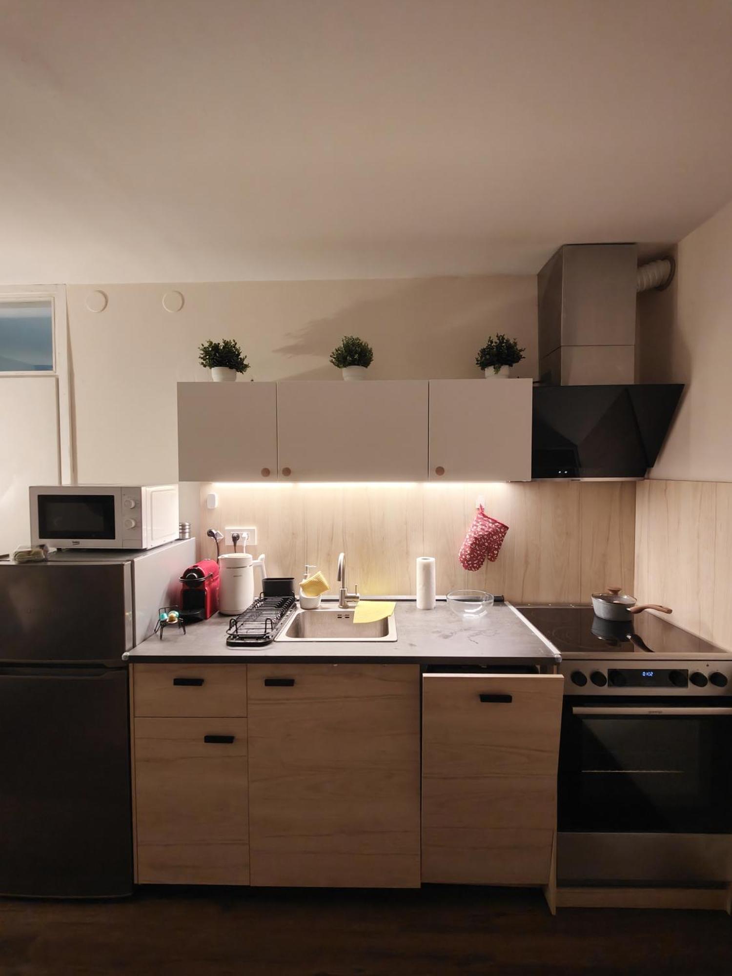 Apartment House, Terme Catez 153