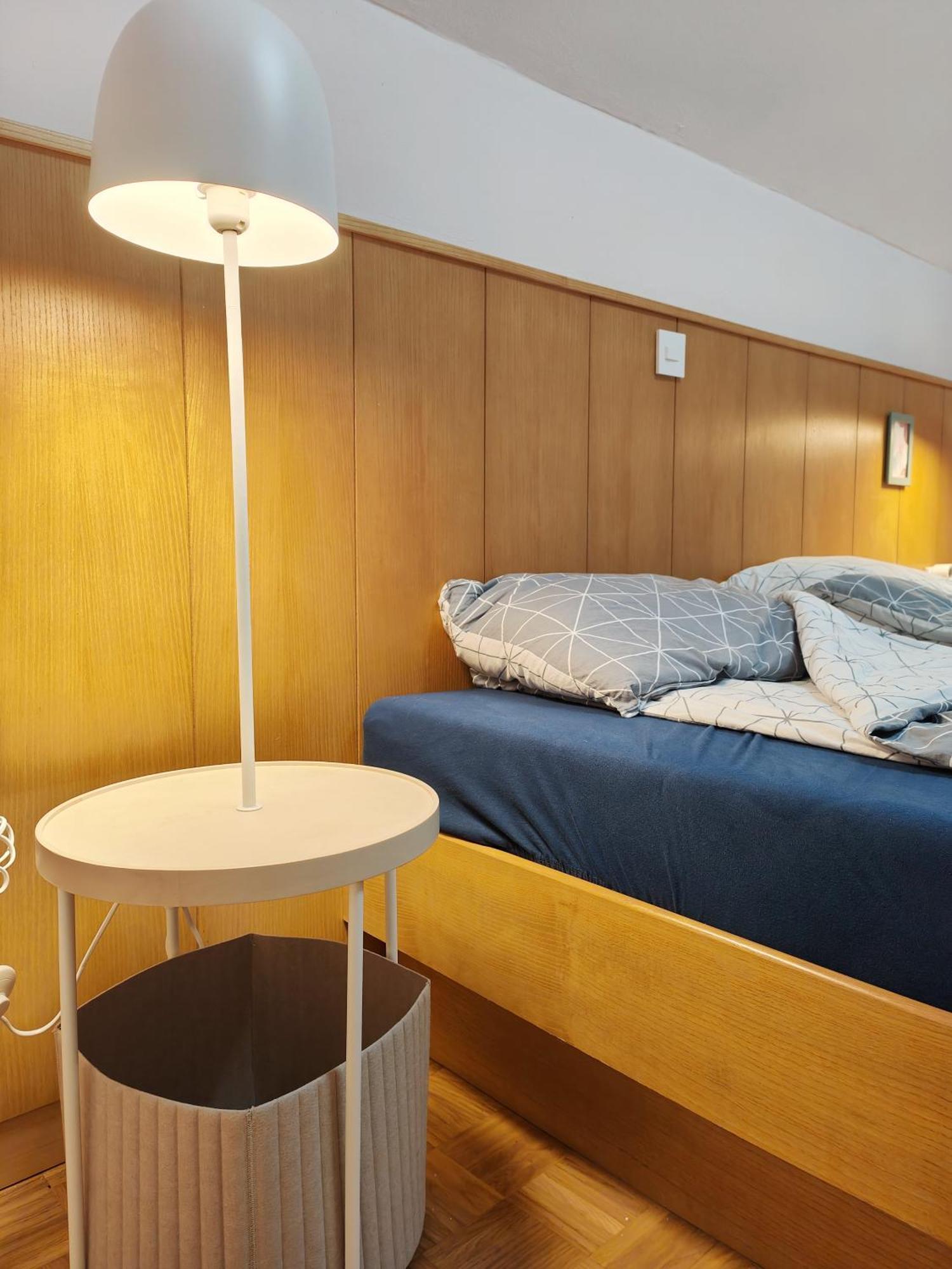 House, Terme Catez 153